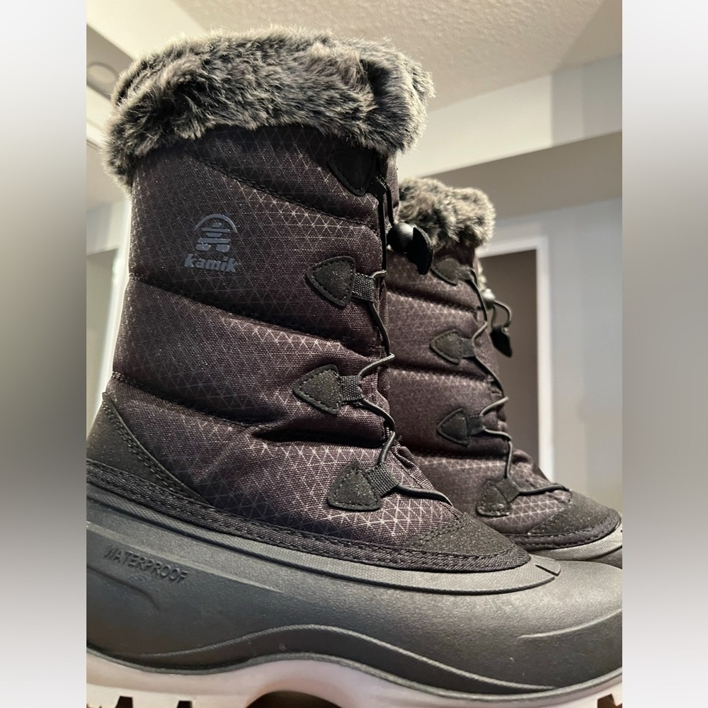 Kamik MOMENTUM 3 Winter boots - Size 9 - Picture 8 of 9